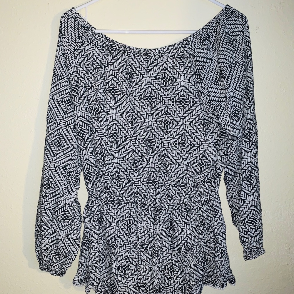 SM Black & White Romper Never Worn